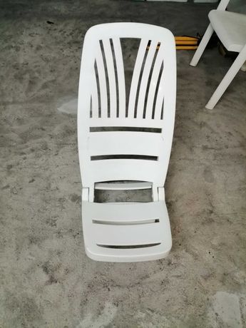cadeira branca dobravel praia