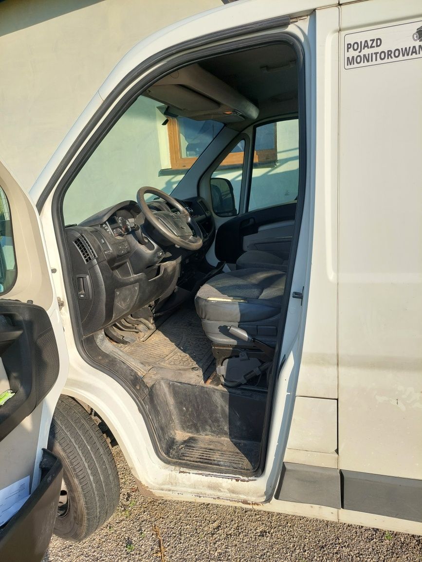 Peugeot Boxer 2.2, L1H1 Blaszak