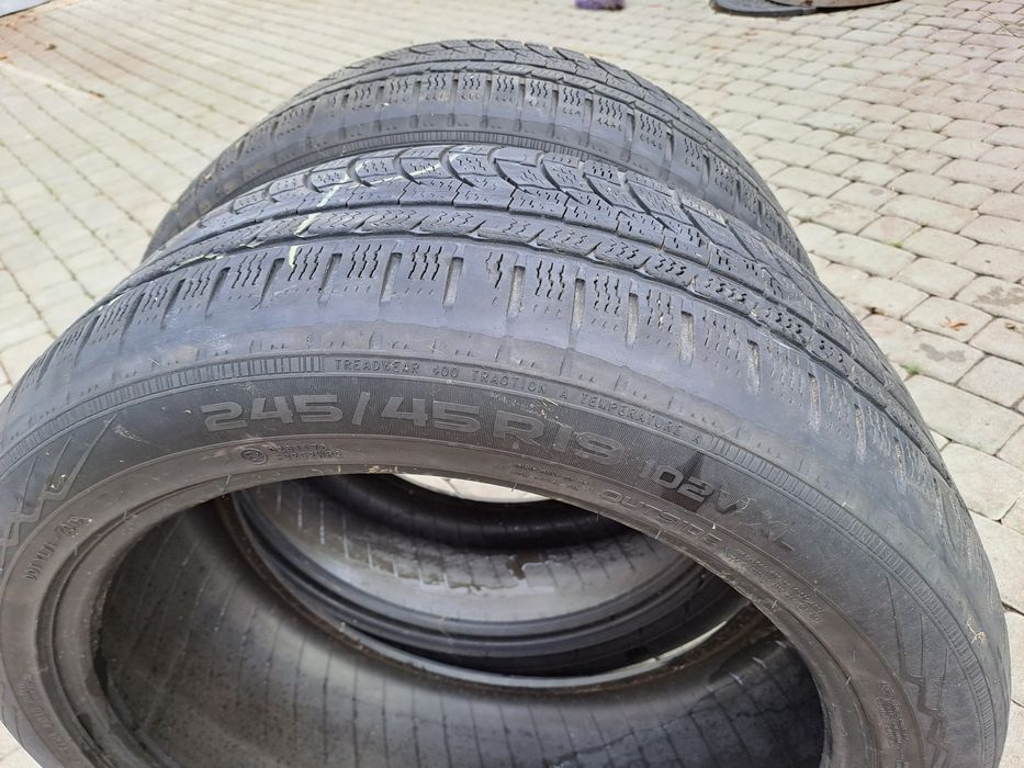 Шини NOKIAN 245/45/19