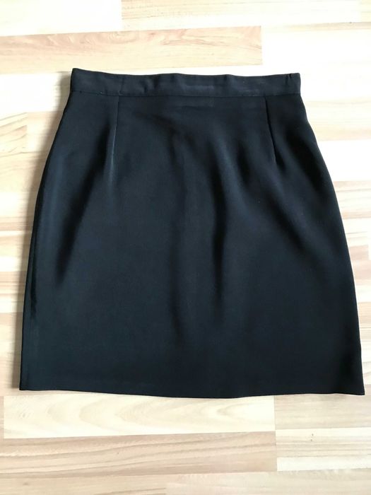 Czarna mini spódniczka klasyczna r. 38 biznesowa galowa