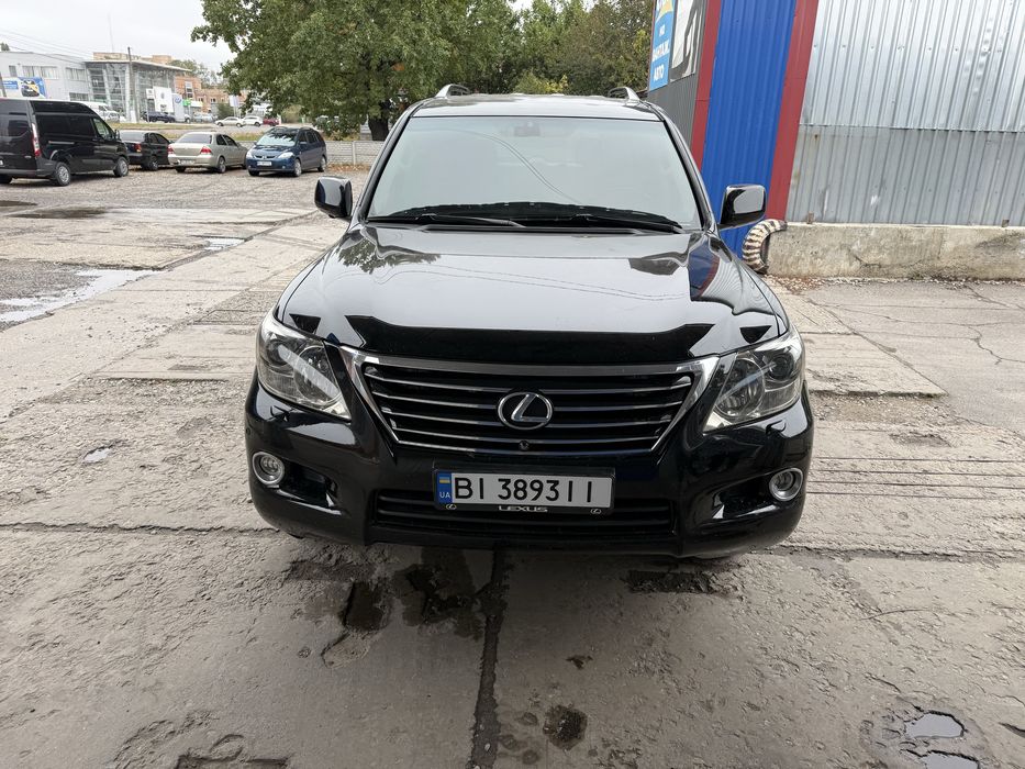 Lexus LX570 2008 года