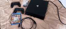 Pack PS4 Pro 1TB + VR + 2 comandos + GTA V