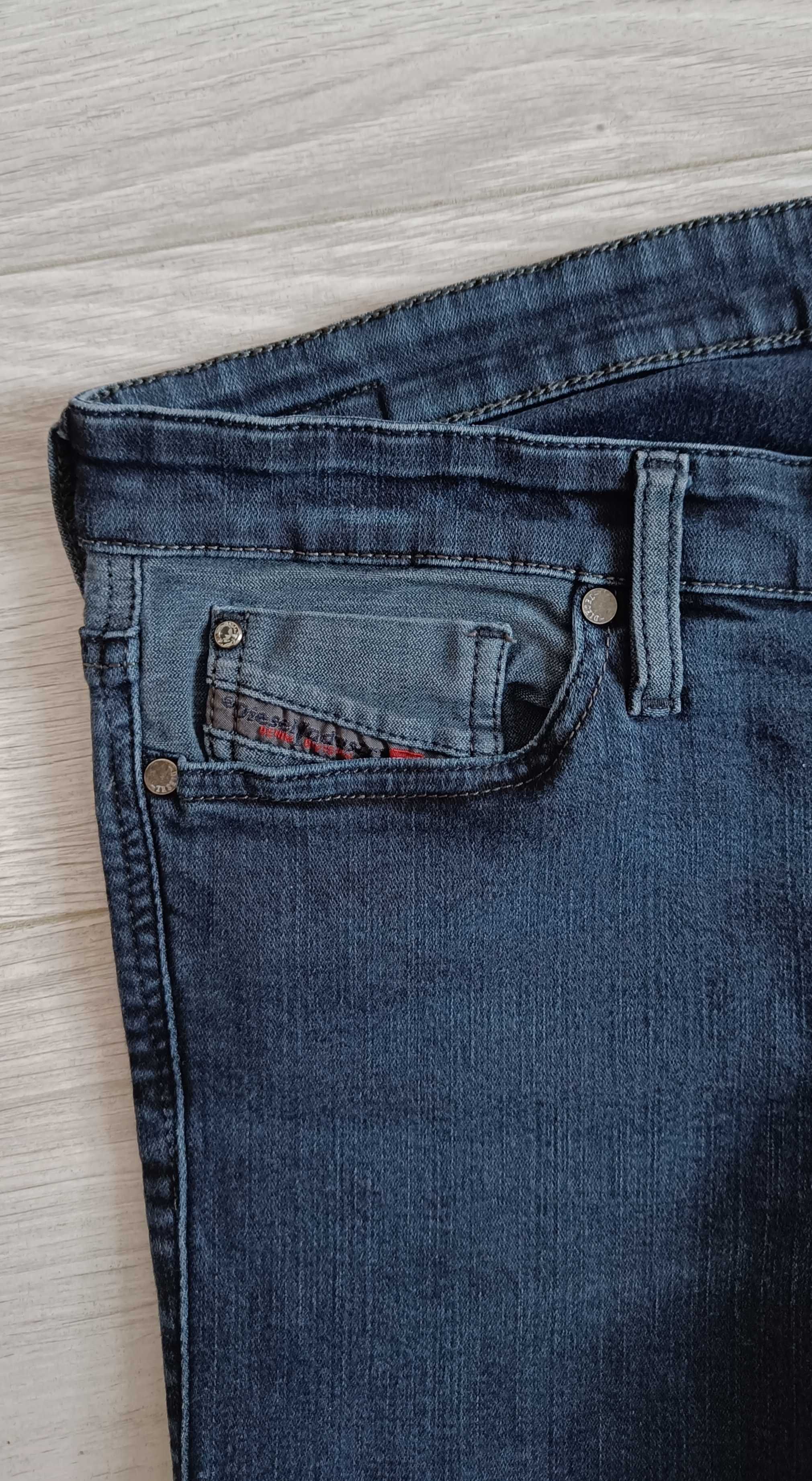 Jeansy spodnie damskie firmy Diesel rozmiar 29/32