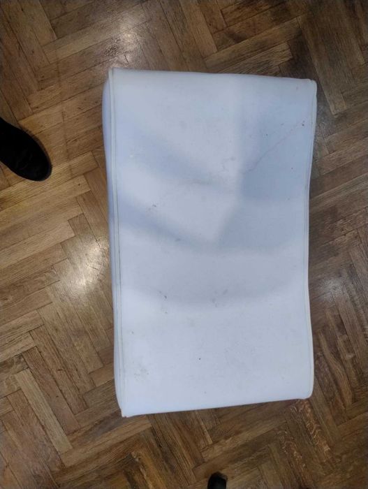 Klasyczny podnóżek podologiczny do pedicure