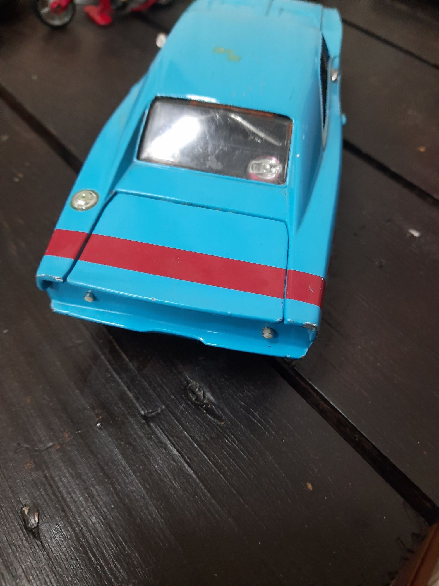 Игрушка Dodge Charger 1969 года 1:24