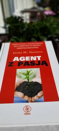 Agent z Pasją - James M. Heidema