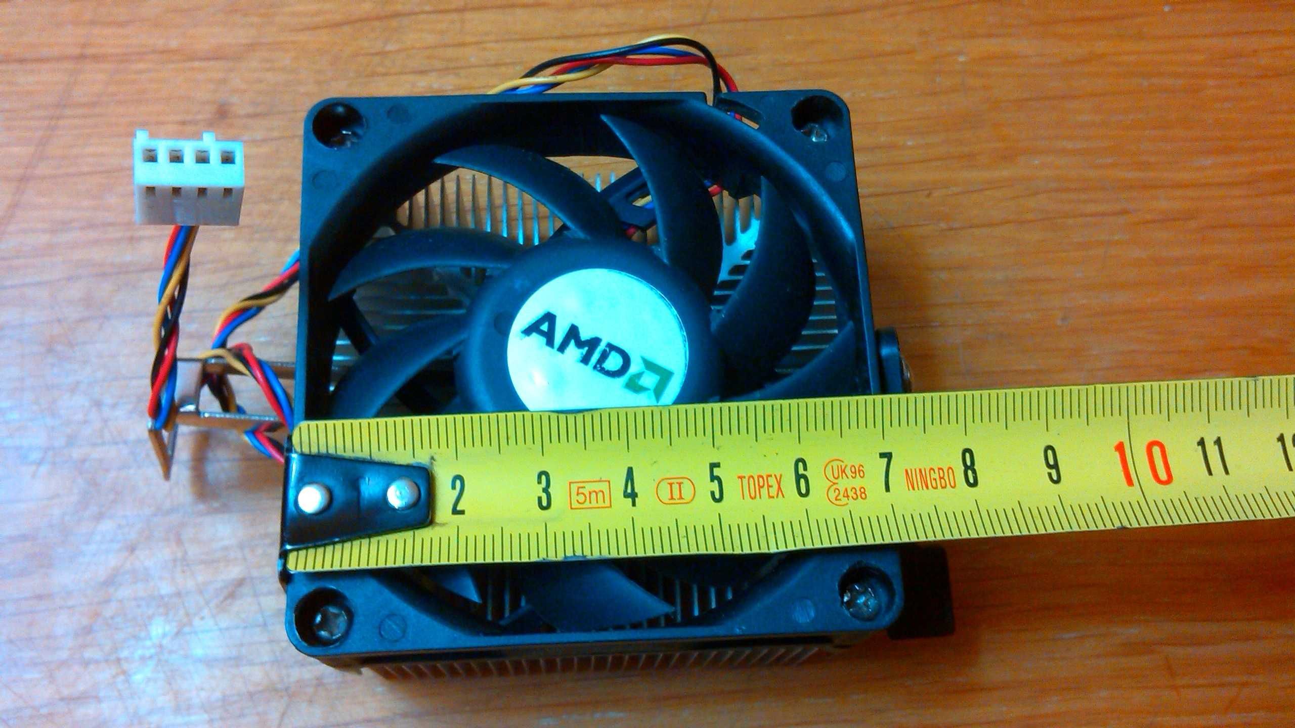 Кулер с радиатором для процессора AMD (4-pin/70мм)