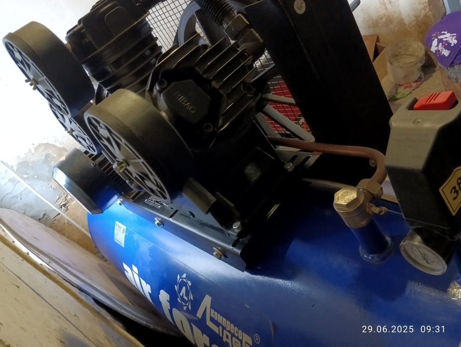 Компресор масляний 500 літрів недорого