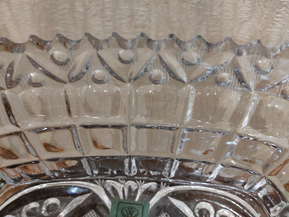 Салатники хрустальные киевского завода художественного стекла.