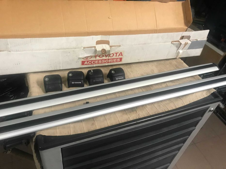 Bagażnik dachowy belki Toyota Avensis ,Avensis verso