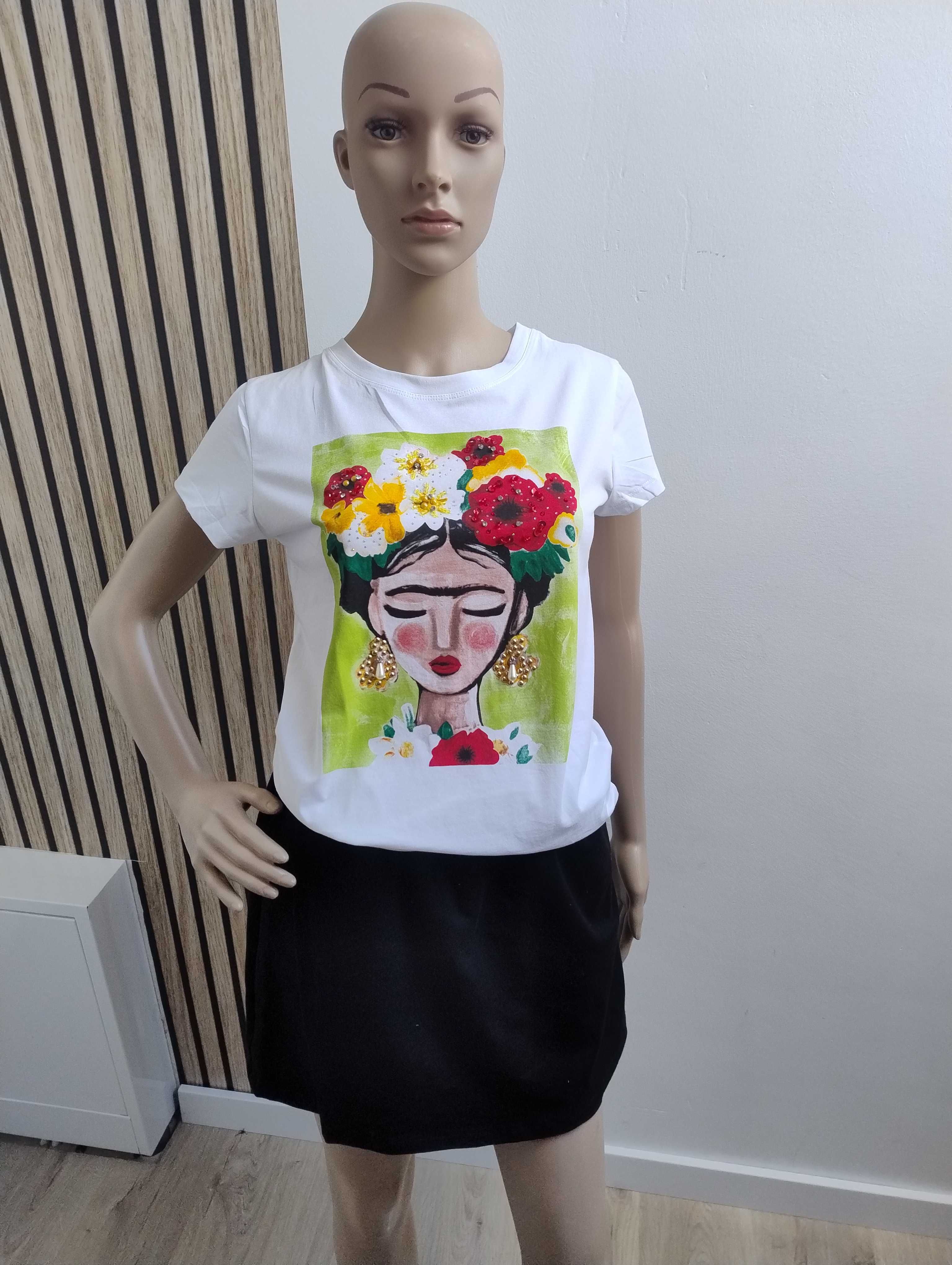 T-shirt kobieta z kwiatami Biały z zielenią S/M PS