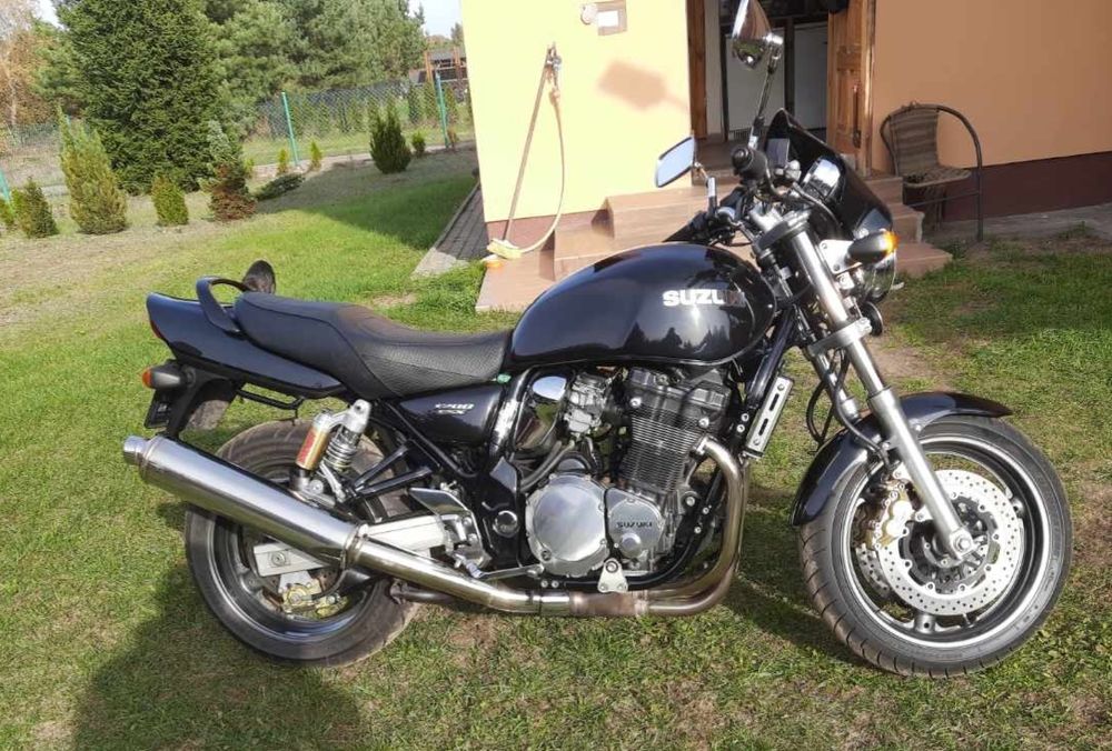 Suzuki GSX1200 inazuma