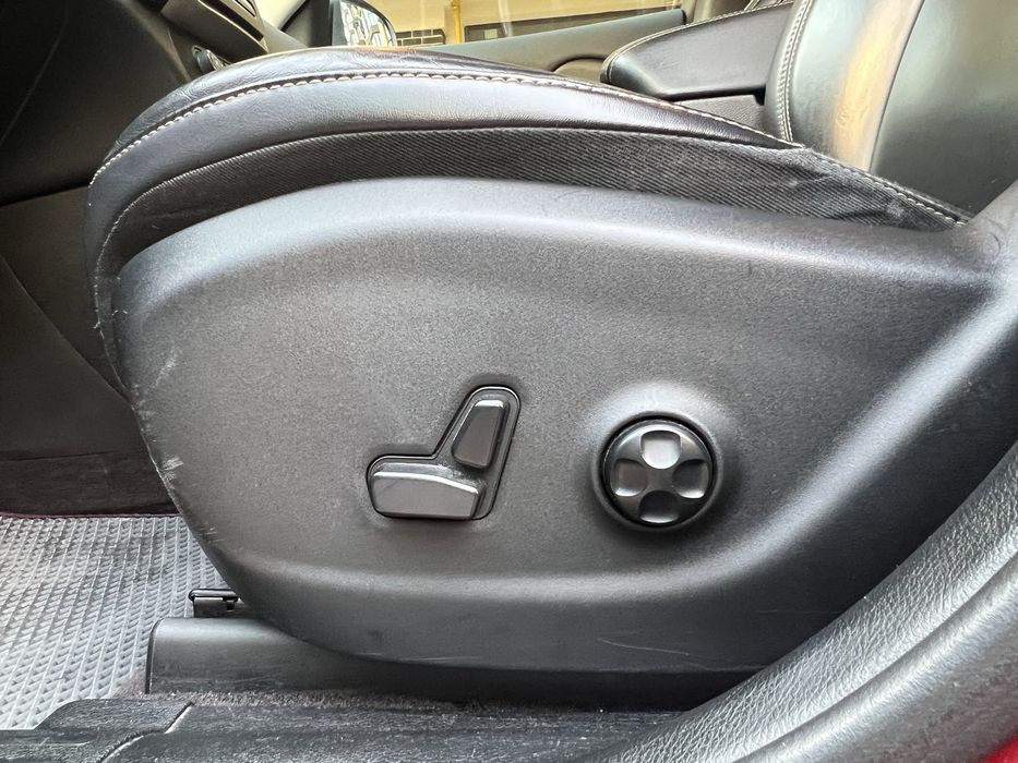 Jeep Cherokee Limited 4х4 газ/бензин Шкіра/ підігріви