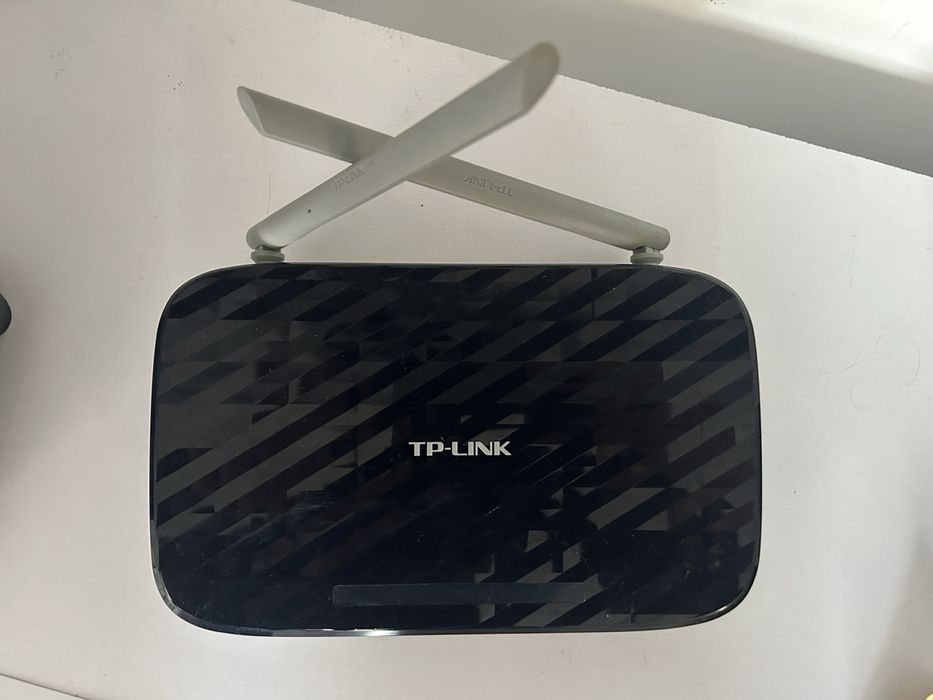 Кабель usb для роутера 5V,9V,12V USB - DC 5.5x 2.1 0.5A 1m черный