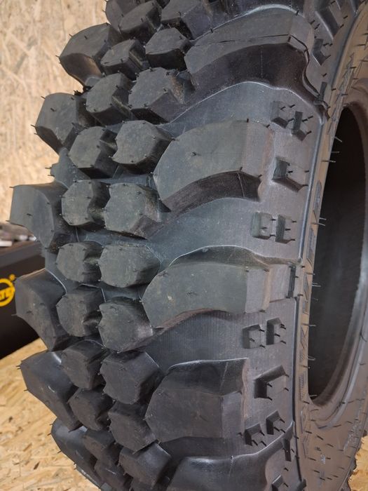 Opony terenowe 235 75 R15 Equipe Gat 1