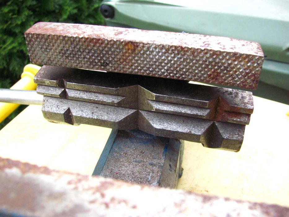 Niemieckie Imadło warsztatowe ślusarskie Matador + dodatkowe szczęki