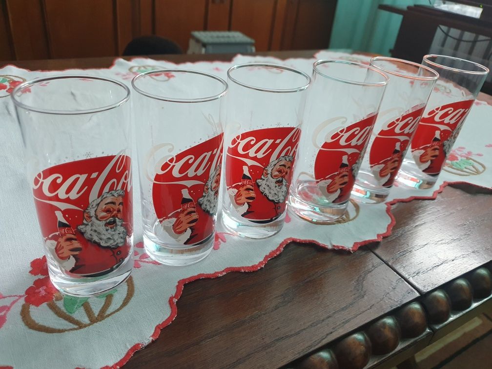 Zestaw komplet kolekcjonerskie szklanki Coca Cola edycja świąteczna !