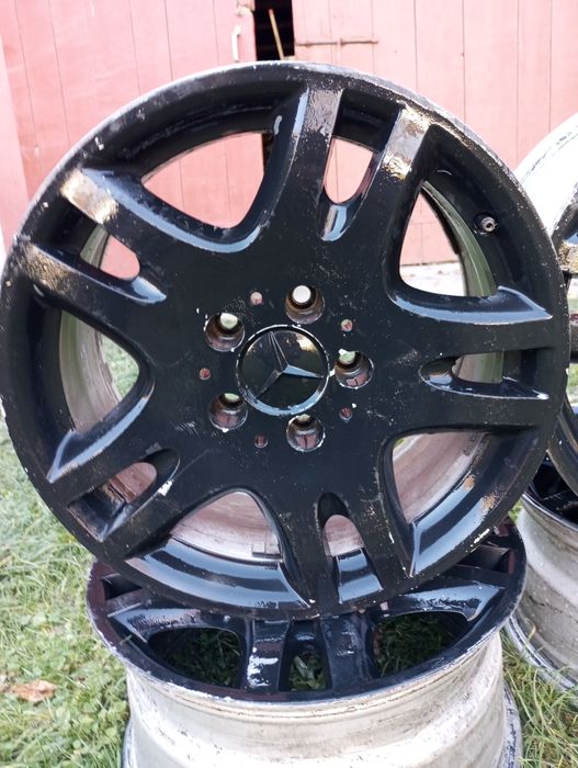 Продам диски на 16 мерседес