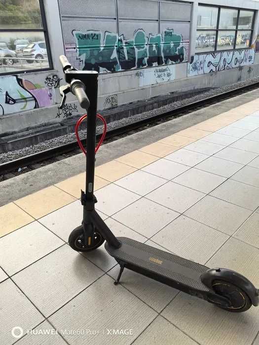 TROCO/VENDO 2 Trotinetes Ninebot e Xiaomi