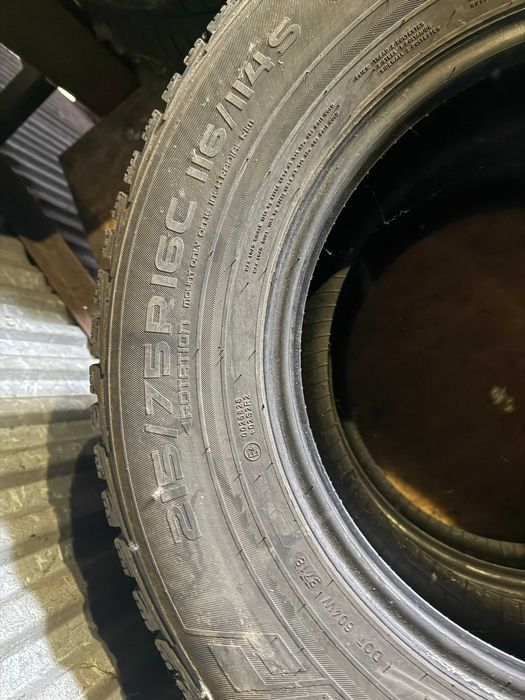 215/75R16C Nokian WRC 3  Bus para
