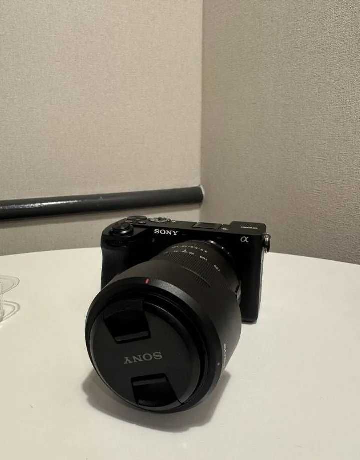 Sony A6700 + 18-135