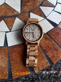 Zegarek damski drewniany