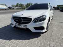 Mercedes-Benz в хорошем состояние
