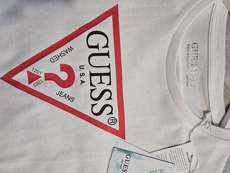 Tshirt guess bialy