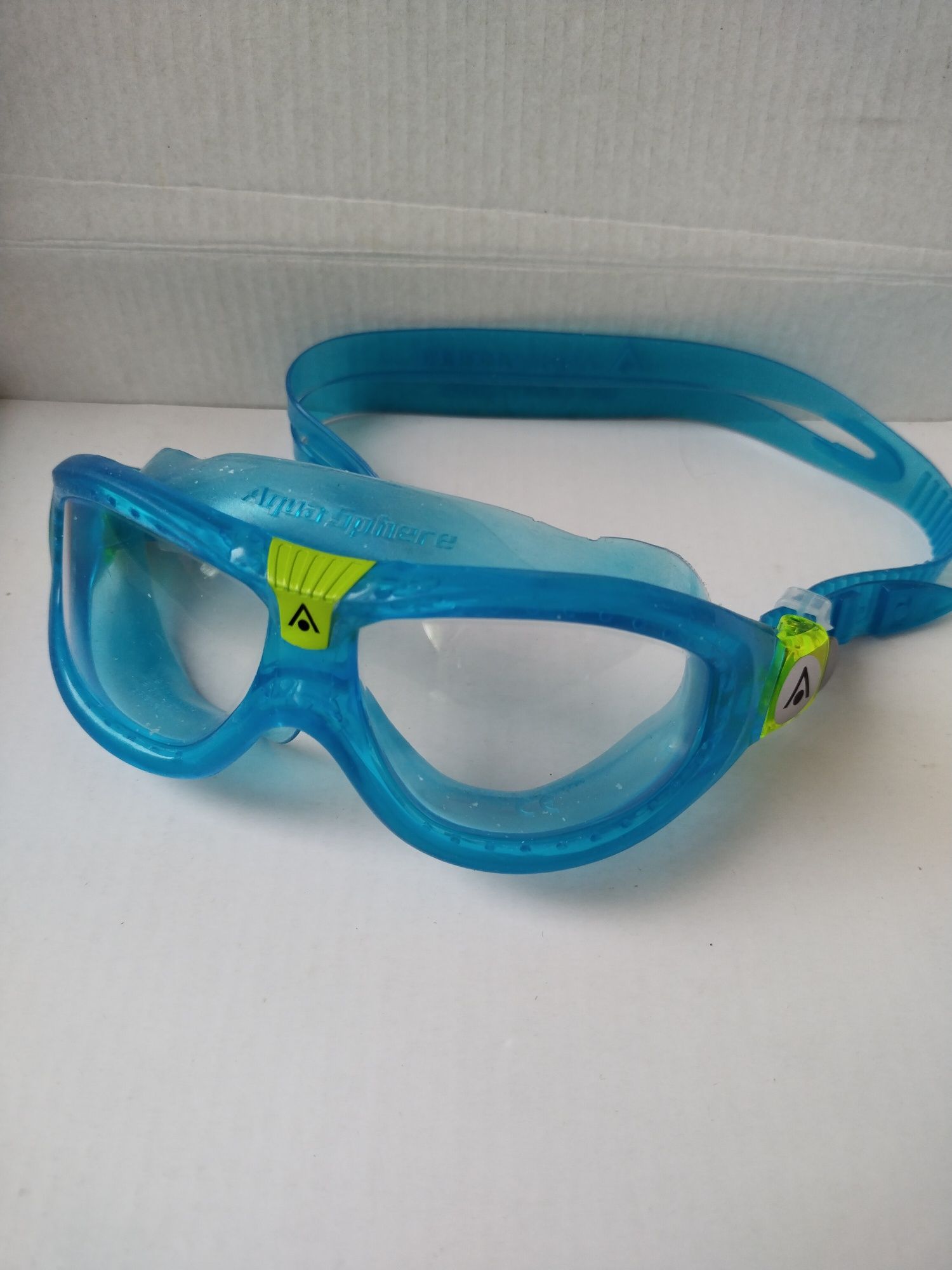 Очки для плавания детские или взрослые