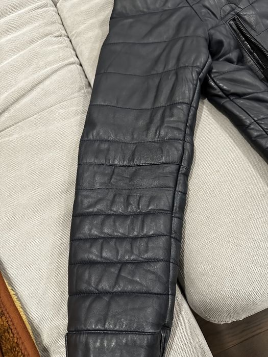 Шкіряна зимова чоловіча куртка