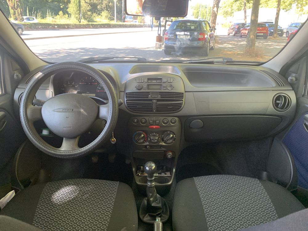 Fiat Punto 1.2 Gasolina