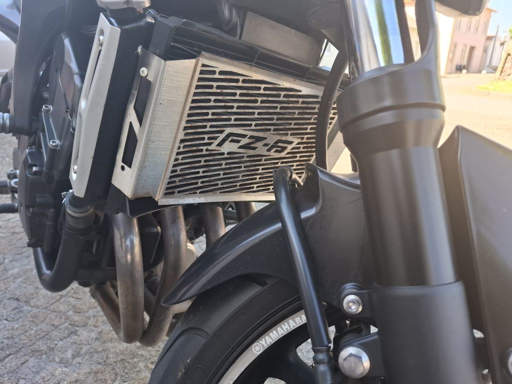 Yahama fz6 s2 72kw (98cv)