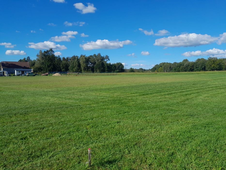 Sprzedam 1 z 3 działek budowlanych koło Białogardu