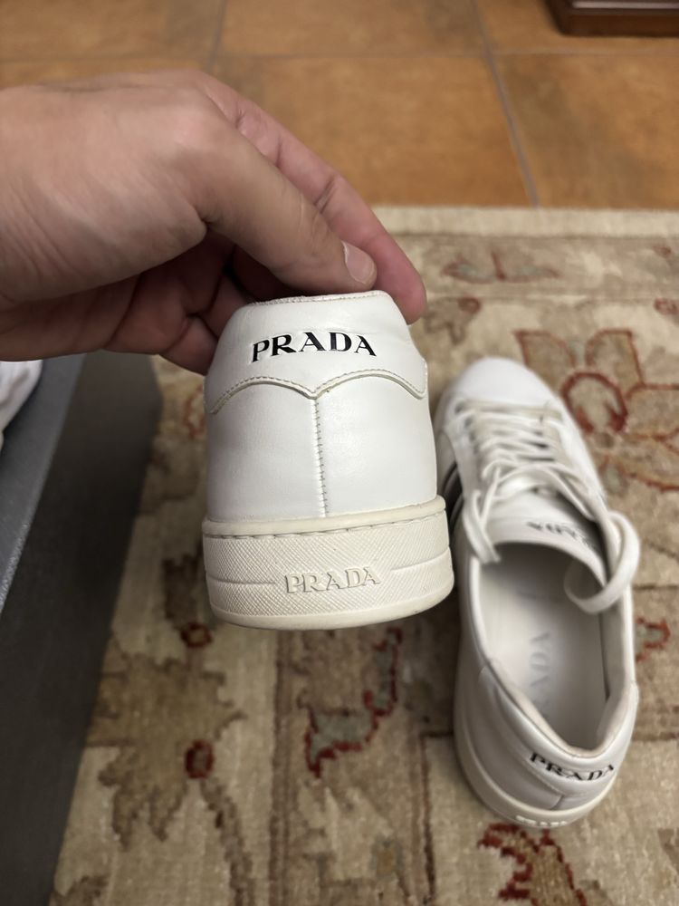Sapatilhas PRADA Vitello Soft - n°40