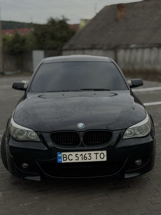Автомобіль Bmw e60