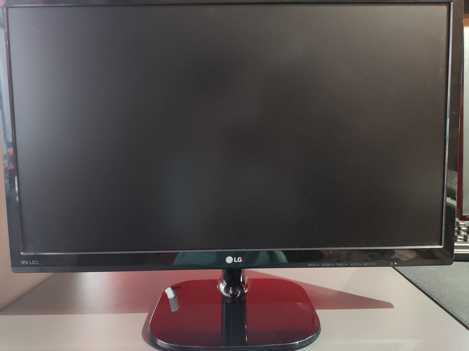 Uszkodzony Monitor LG 23,8