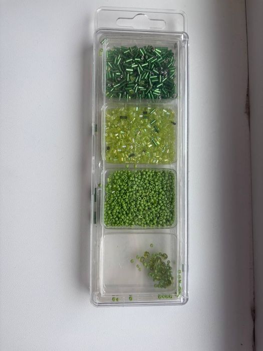 Палетка бісеру, набір чешського бісеру