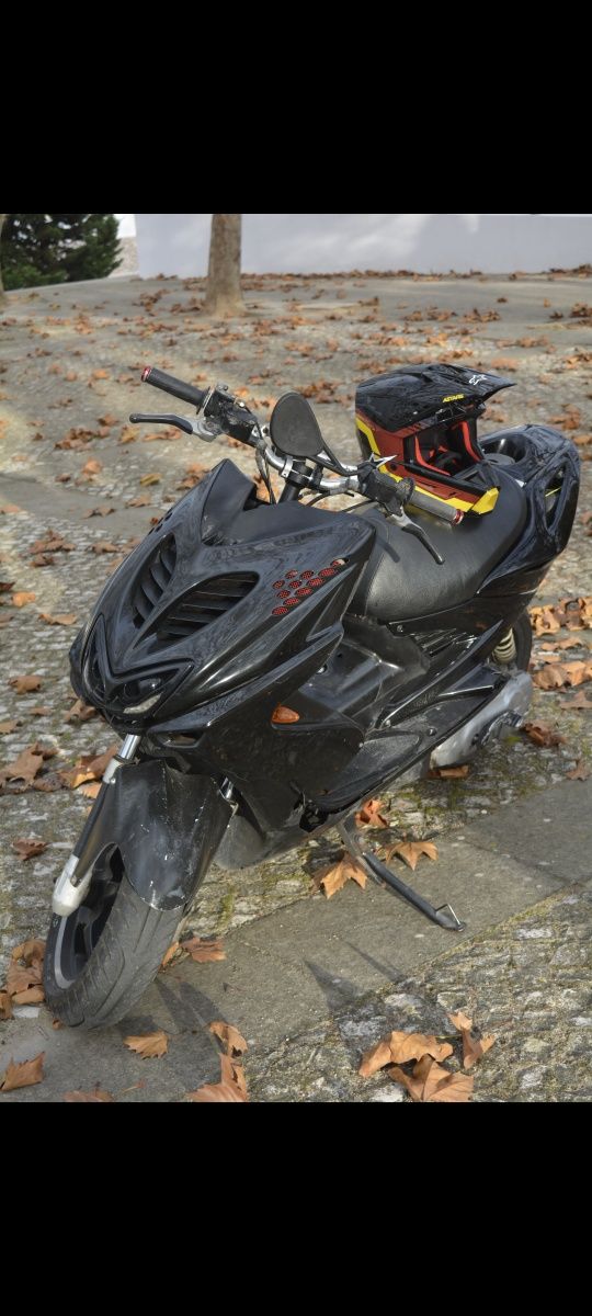 Yamaha aerox troca
