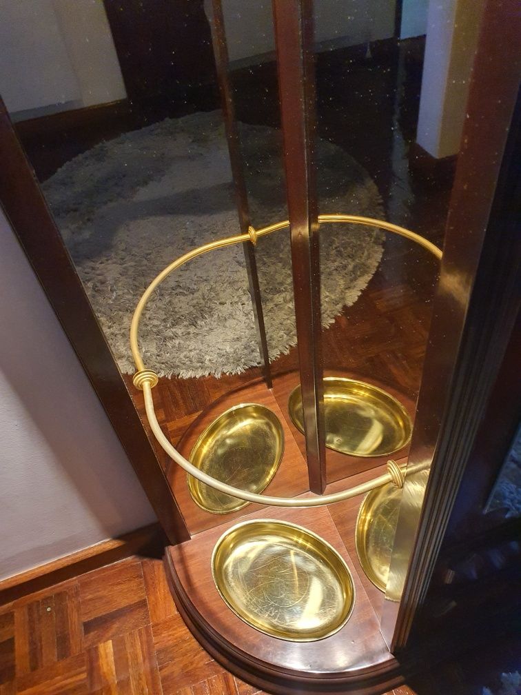 Móvel Chapeleiro Guarda roupa e Cristaleira