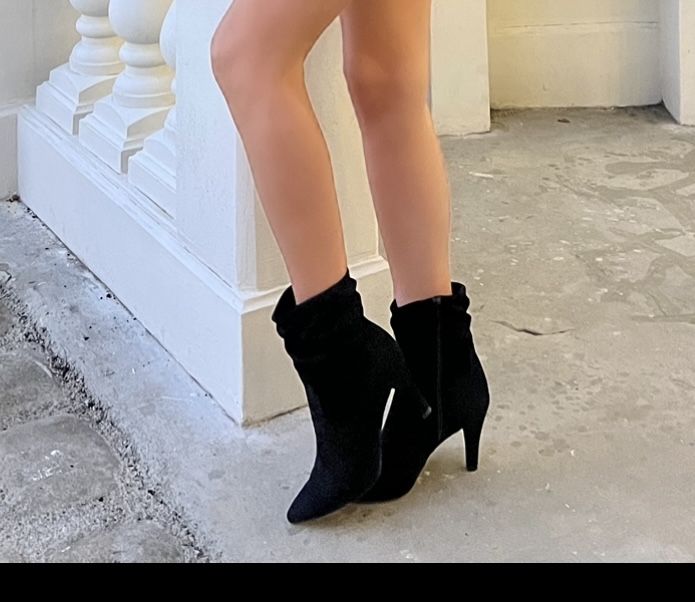 Сапоги деми на каблуке замш