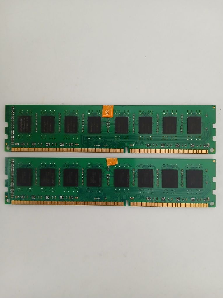 Kingston DDR3 дві планки по 4gb на пк