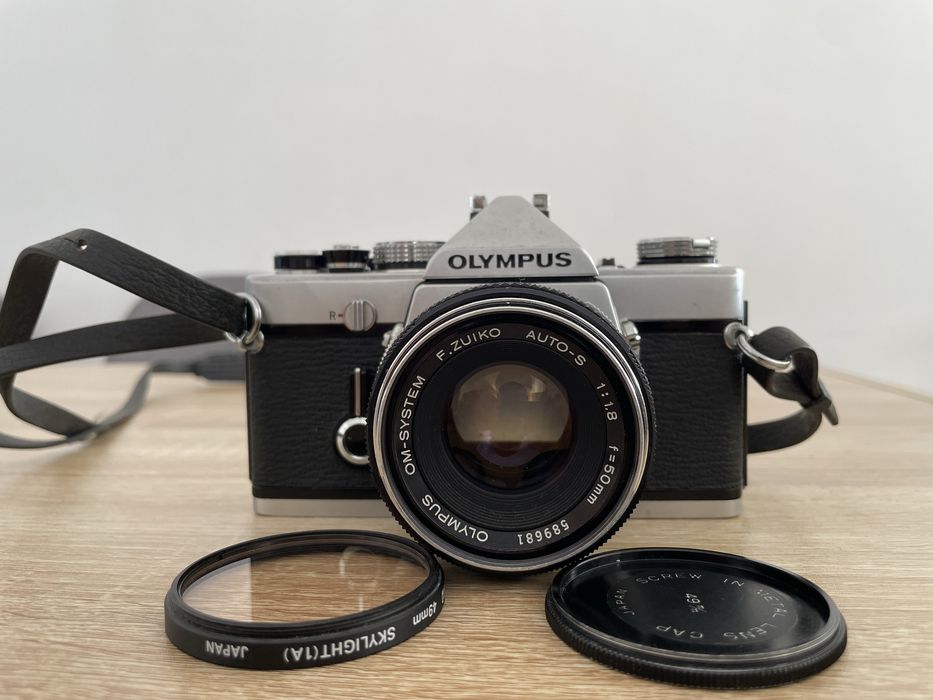 Olympus OM-1 com lente olympus F. Zuiko 50mm f1: 1.18