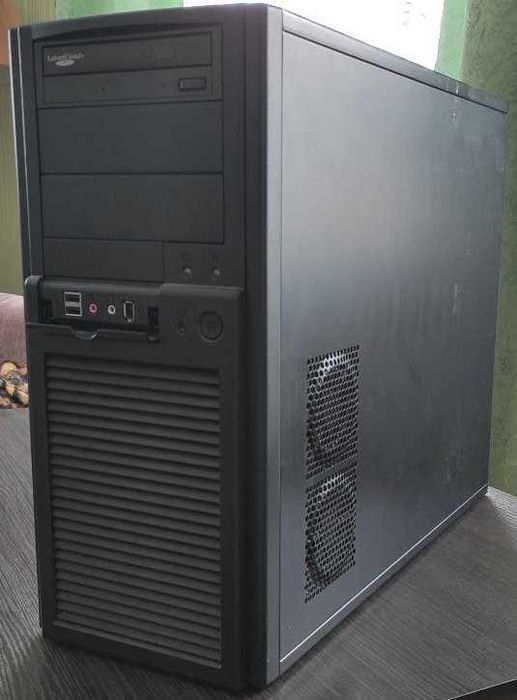 Бюджетний ігровий комп'ютер (4 ядр+12 Гб+GTX1060)