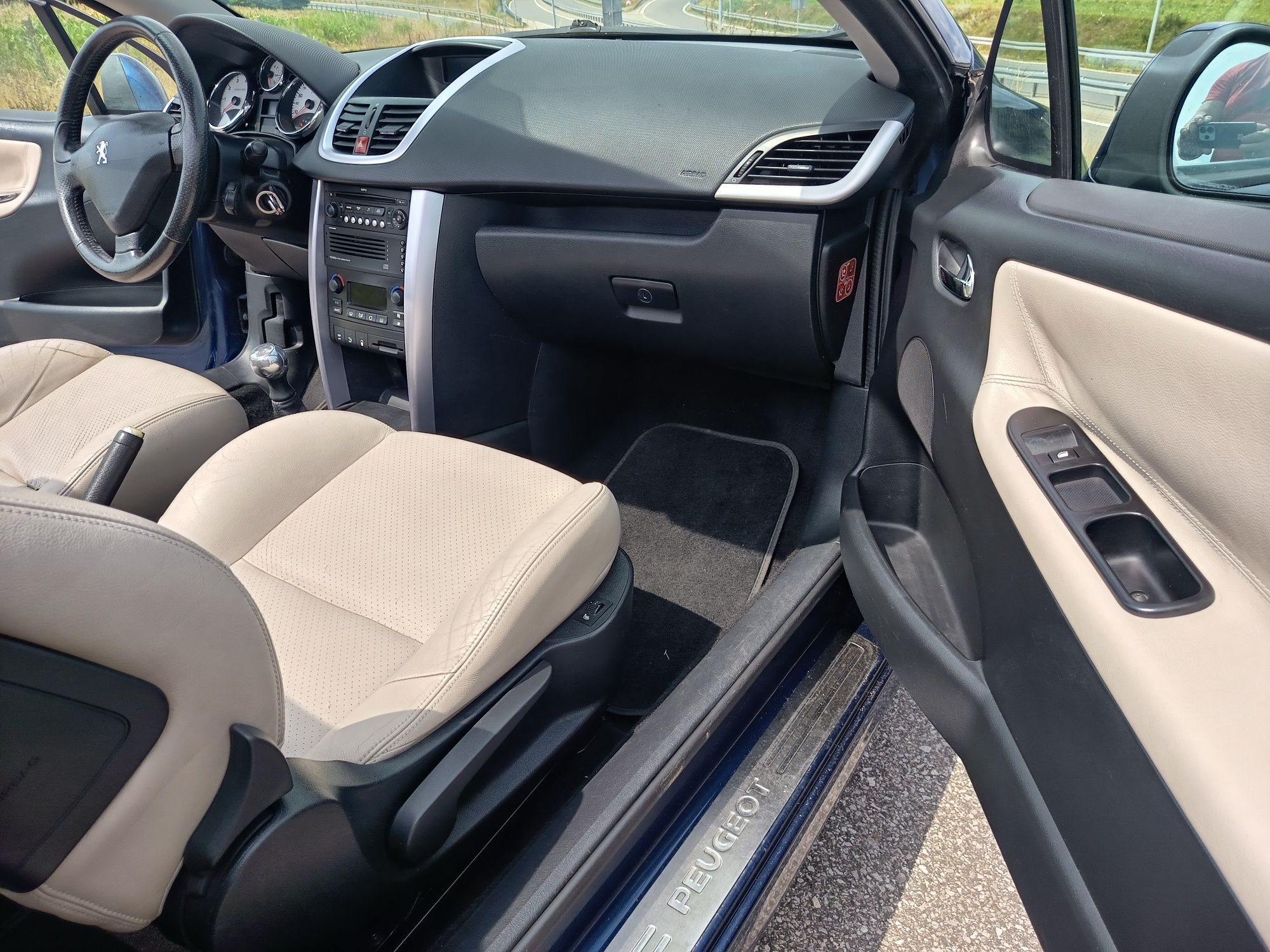 Peugeot 207CC 1.6 Benzyna