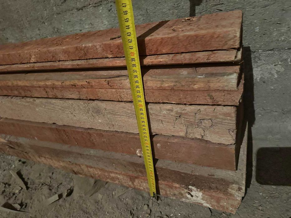 Напольные балки и доски б.у.