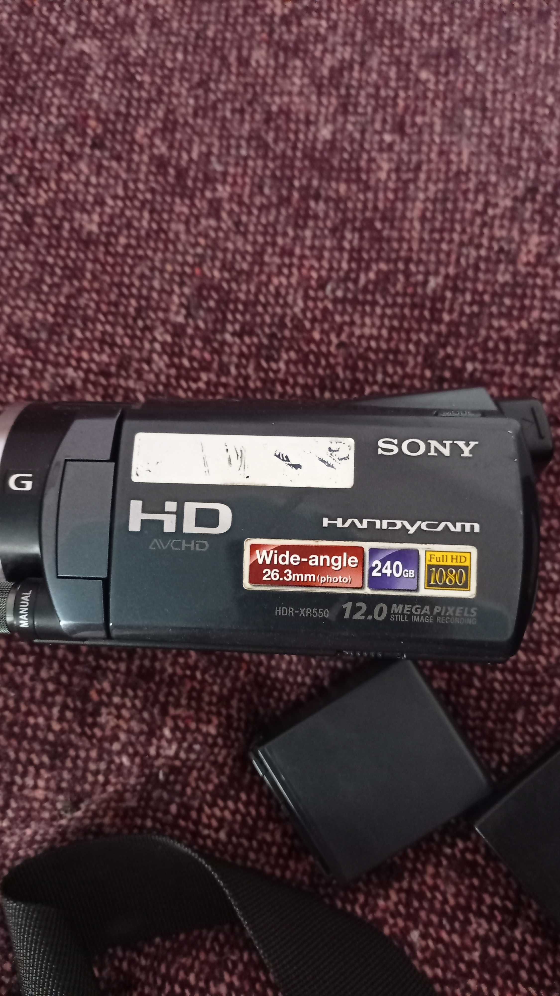 Відеокамера Sony HDR-XR550 Black
