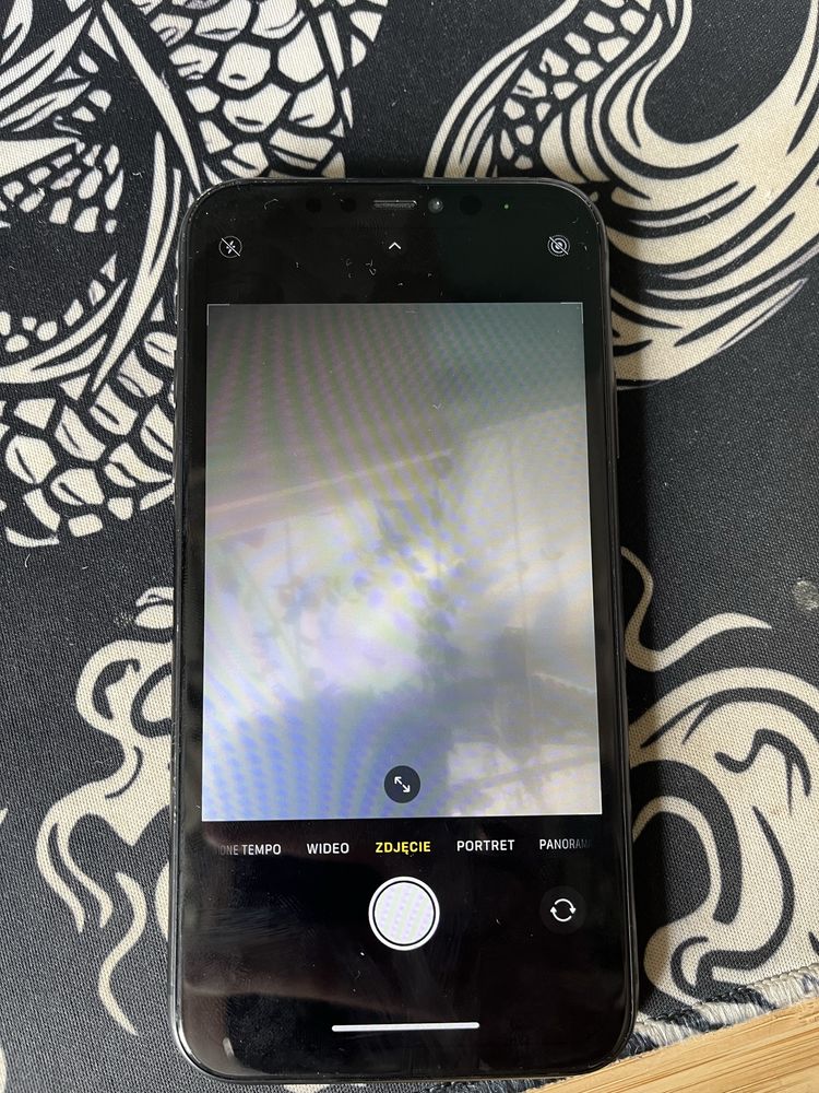 Iphone 11 99% bateria