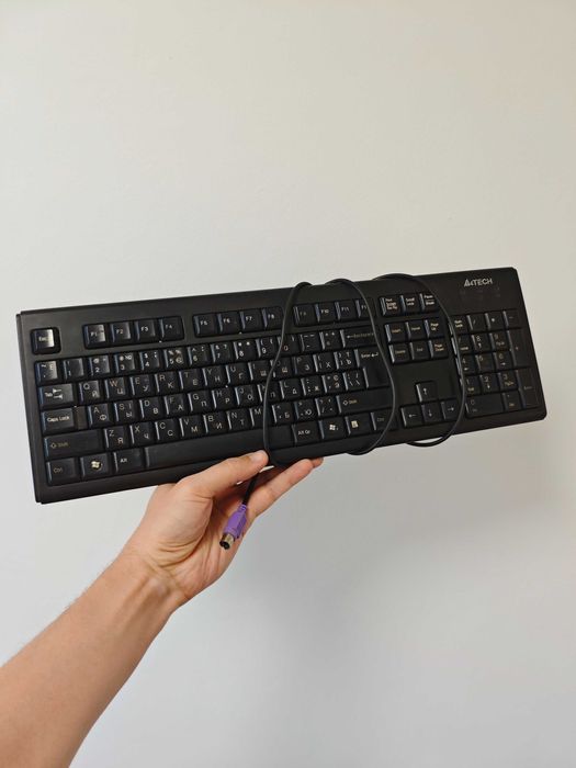 Клавіатура A4Tech KR-83 PS/2 клавиатура