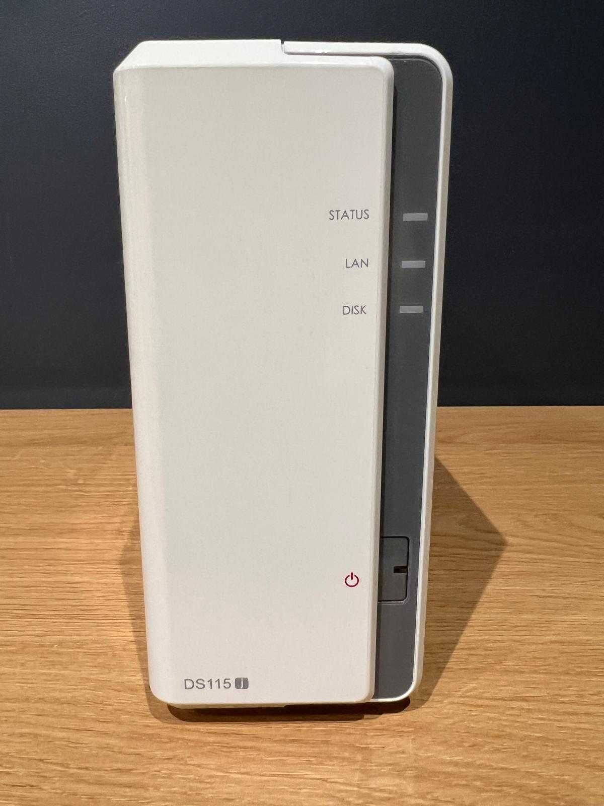 Serwer plików Synology DS115j (1xHDD, 800MHz, 256MB, 2xUSB, 1xLAN)