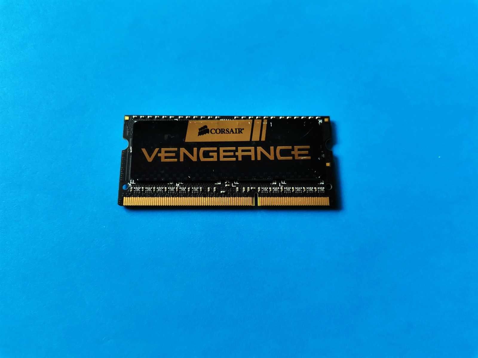 DDR3 4GB Corsair VengeAnce 12800